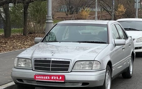 Mercedes-Benz C-Класс, 1996 год, 1 300 000 рублей, 2 фотография