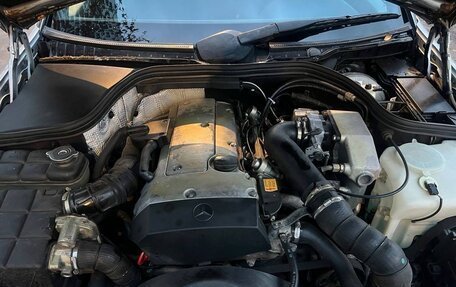 Mercedes-Benz C-Класс, 1996 год, 1 300 000 рублей, 27 фотография