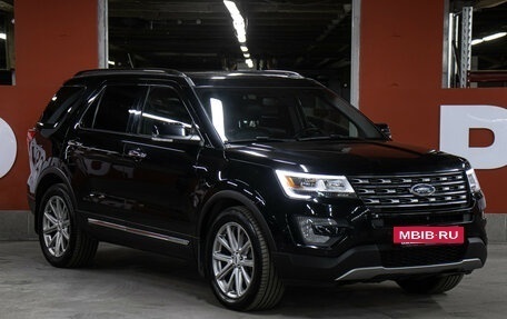 Ford Explorer VI, 2018 год, 3 098 000 рублей, 3 фотография