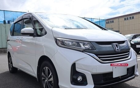 Honda Freed II, 2019 год, 1 262 000 рублей, 3 фотография