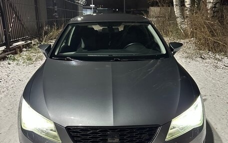 SEAT Leon III, 2013 год, 900 000 рублей, 2 фотография