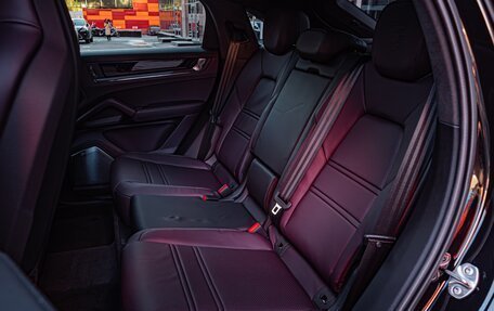 Porsche Cayenne III, 2025 год, 24 490 000 рублей, 27 фотография