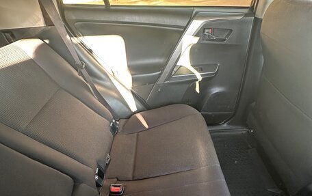 Toyota RAV4, 2018 год, 3 060 000 рублей, 9 фотография