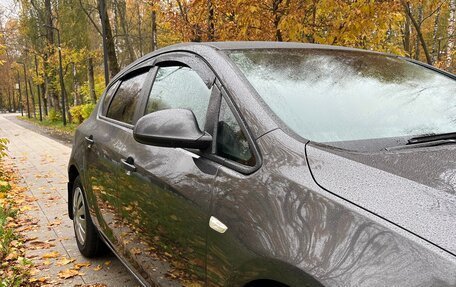 Opel Astra J, 2010 год, 595 000 рублей, 10 фотография