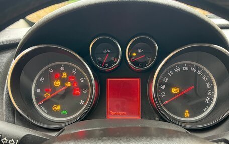 Opel Astra J, 2010 год, 595 000 рублей, 28 фотография