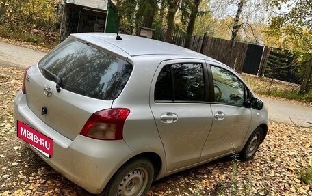 Toyota Vitz, 2005 год, 460 000 рублей, 2 фотография