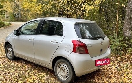 Toyota Vitz, 2005 год, 460 000 рублей, 3 фотография