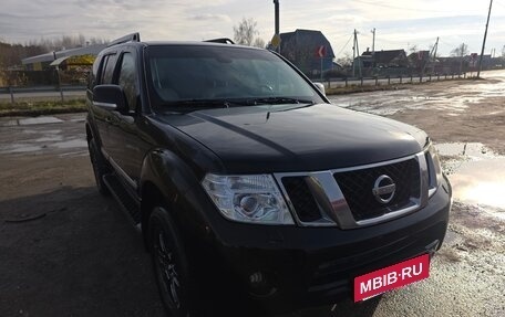 Nissan Pathfinder, 2010 год, 1 000 000 рублей, 3 фотография