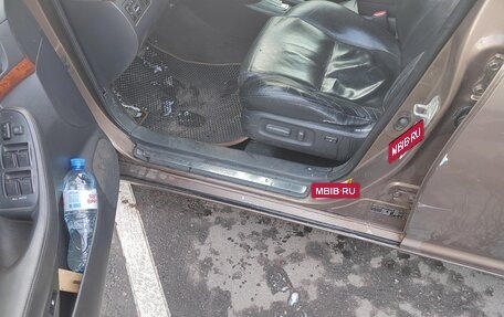 Toyota Avensis III рестайлинг, 2004 год, 430 000 рублей, 5 фотография