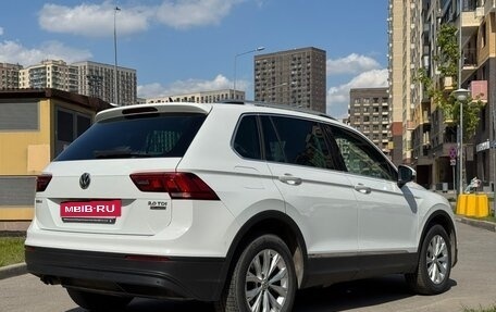 Volkswagen Tiguan II, 2017 год, 2 240 000 рублей, 4 фотография