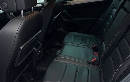 Volkswagen Tiguan II, 2017 год, 2 240 000 рублей, 18 фотография