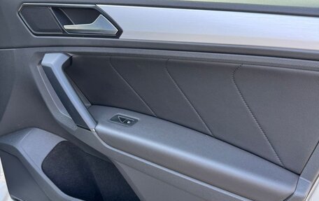 Volkswagen Tiguan II, 2017 год, 2 240 000 рублей, 14 фотография