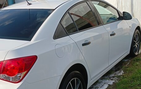 Chevrolet Cruze II, 2012 год, 900 000 рублей, 2 фотография