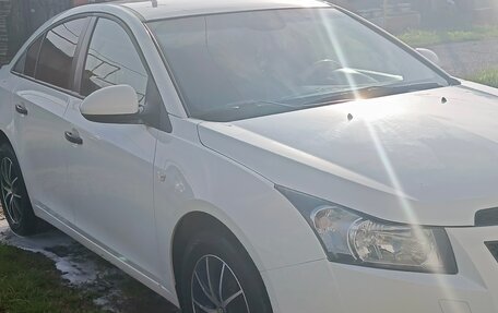 Chevrolet Cruze II, 2012 год, 900 000 рублей, 5 фотография