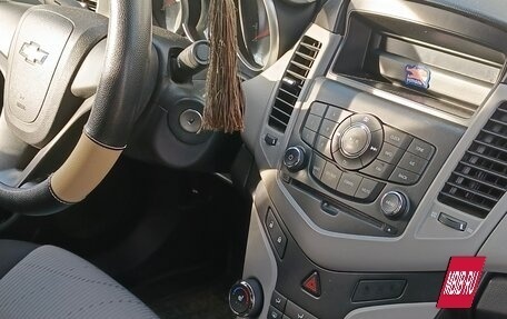 Chevrolet Cruze II, 2012 год, 900 000 рублей, 3 фотография