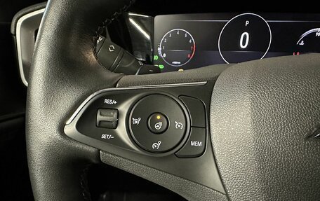 Opel Mokka, 2022 год, 2 370 000 рублей, 17 фотография