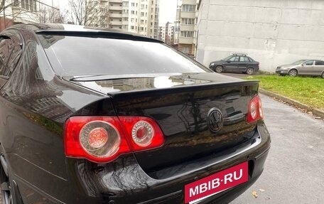 Volkswagen Passat B6, 2006 год, 650 000 рублей, 4 фотография