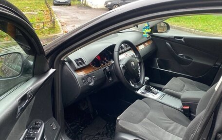 Volkswagen Passat B6, 2006 год, 650 000 рублей, 16 фотография