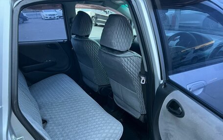 Honda Fit III, 2003 год, 549 999 рублей, 17 фотография