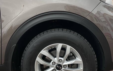 KIA Sportage IV рестайлинг, 2021 год, 2 150 000 рублей, 18 фотография