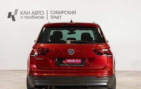 Volkswagen Tiguan II, 2019 год, 2 646 000 рублей, 13 фотография
