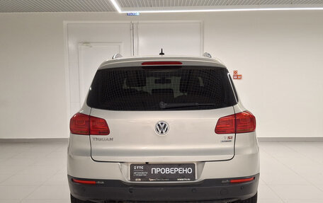 Volkswagen Tiguan I, 2013 год, 1 091 000 рублей, 6 фотография