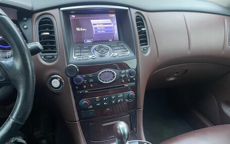 Infiniti EX, 2012 год, 1 600 000 рублей, 27 фотография