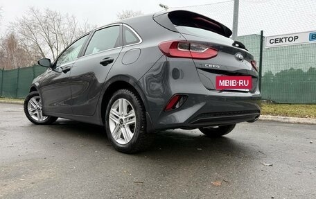 KIA cee'd III, 2021 год, 1 900 000 рублей, 2 фотография