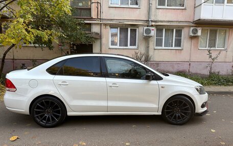 Volkswagen Polo VI (EU Market), 2015 год, 950 000 рублей, 9 фотография