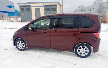 Honda Freed I, 2010 год, 990 000 рублей, 5 фотография