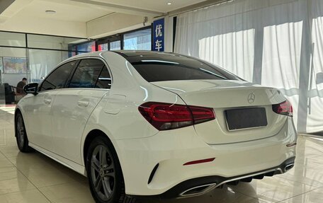 Mercedes-Benz A-Класс, 2022 год, 2 166 000 рублей, 3 фотография