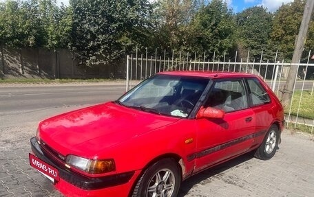 Mazda 323, 1991 год, 105 000 рублей, 2 фотография