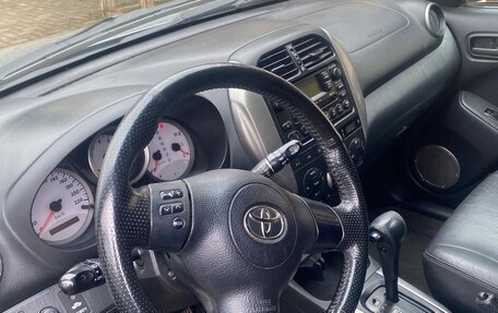 Toyota RAV4, 2004 год, 730 000 рублей, 3 фотография