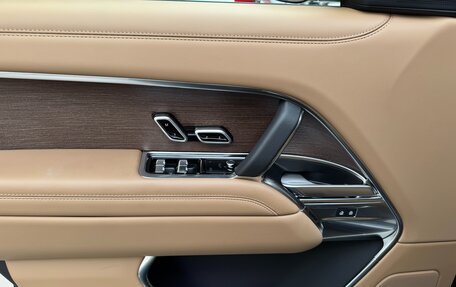 Land Rover Range Rover IV рестайлинг, 2025 год, 23 999 000 рублей, 21 фотография