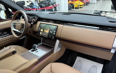 Land Rover Range Rover IV рестайлинг, 2025 год, 23 999 000 рублей, 32 фотография