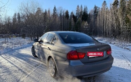 BMW 3 серия, 2010 год, 1 048 000 рублей, 6 фотография