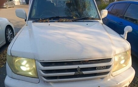 Mitsubishi Pajero iO, 2000 год, 400 000 рублей, 10 фотография