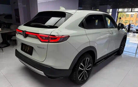 Honda Vezel, 2023 год, 1 700 035 рублей, 4 фотография