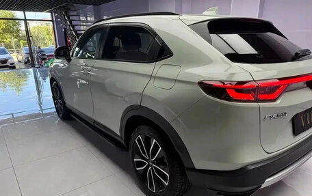 Honda Vezel, 2023 год, 1 700 035 рублей, 6 фотография