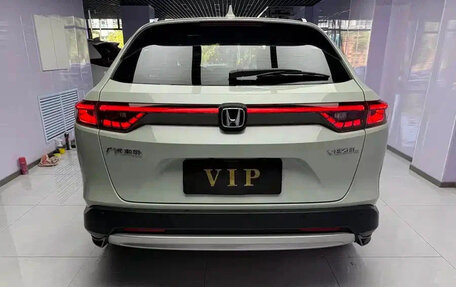 Honda Vezel, 2023 год, 1 700 035 рублей, 5 фотография