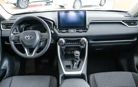 Toyota RAV4, 2025 год, 4 790 000 рублей, 8 фотография