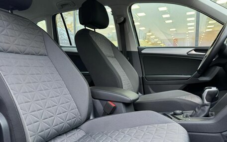 Volkswagen Tiguan II, 2021 год, 3 350 000 рублей, 10 фотография