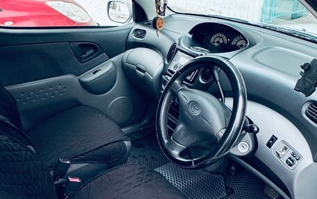 Toyota FunCargo, 2001 год, 510 000 рублей, 7 фотография