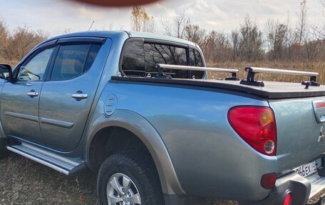 Mitsubishi L200 IV рестайлинг, 2007 год, 930 000 рублей, 3 фотография