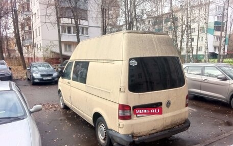 Volkswagen Transporter T5 рестайлинг, 2013 год, 1 000 000 рублей, 4 фотография