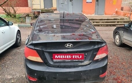 Hyundai Solaris II рестайлинг, 2012 год, 650 000 рублей, 1 фотография