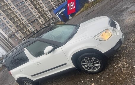 Skoda Yeti I рестайлинг, 2012 год, 800 000 рублей, 2 фотография