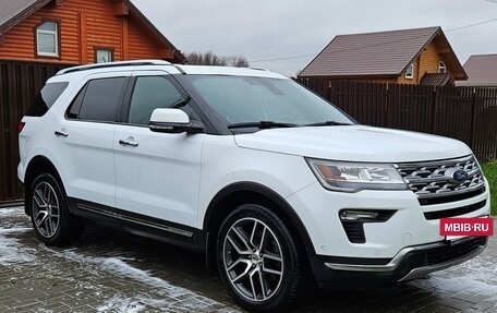 Ford Explorer VI, 2018 год, 3 300 000 рублей, 3 фотография