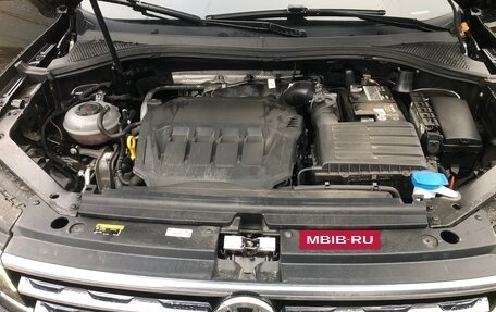 Volkswagen Tiguan II, 2020 год, 3 100 000 рублей, 17 фотография