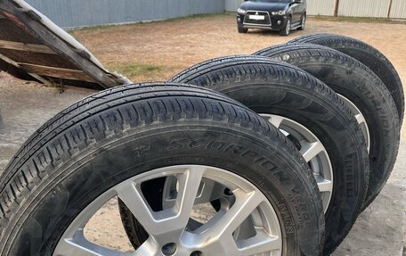 Mitsubishi Outlander III рестайлинг 3, 2011 год, 1 150 000 рублей, 14 фотография